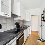 Nasa Homes I Moderne I Zentral I 3 I Balkon Und Aufzug I Neu Renoviert I Smart Tv I Hotelbetten * Bad Bevensen