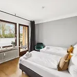 Moderne Bahnhof-suite I 3 I Balkon Und Aufzug I Neu Renoviert I Smart Tv I Hotelbetten * Bad Bevensen