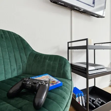Апартаменты Nasa Homes I Moderne I Zentral I 3 I Balkon Und Aufzug I Neu Renoviert I Smart Tv I Hotelbetten Бад-Бевензен