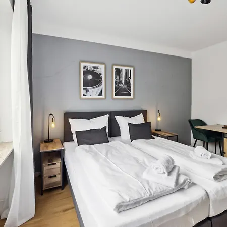 Apartmán Nasa Homes I Moderne I Zentral I 3 I Balkon Und Aufzug I Neu Renoviert I Smart Tv I Hotelbetten Bad Bevensen