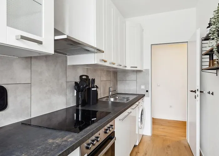 Nasa Homes I Moderne I Zentral I 3 I Balkon Und Aufzug I Neu Renoviert I Smart Tv I Hotelbetten * Bad Bevensen